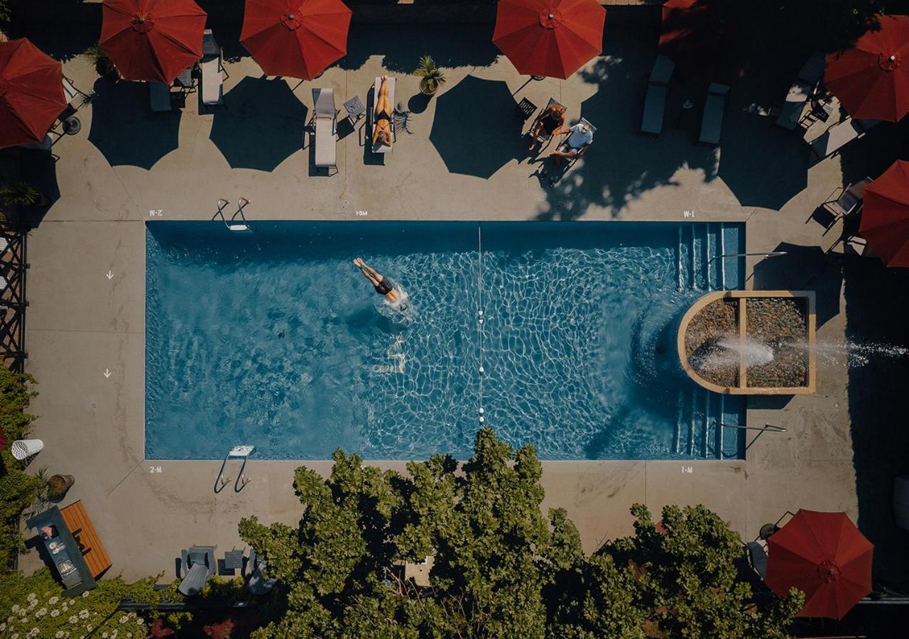 Hotel Chateau Bromont Esterno foto